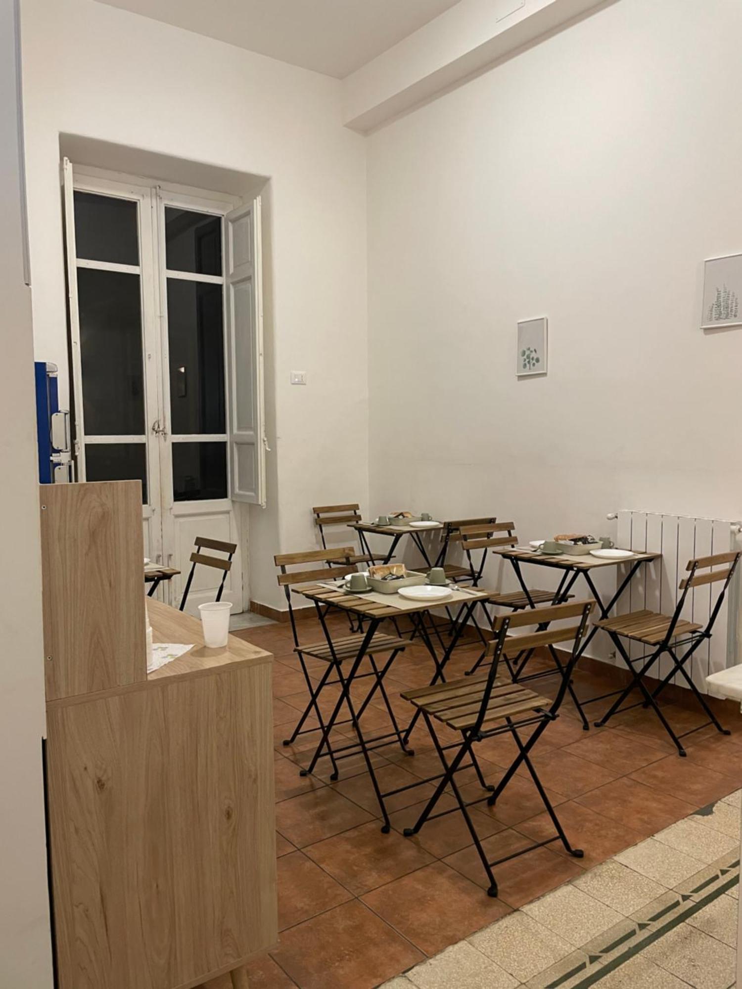 100 Passi Al Massimo Hotell Palermo Exteriör bild