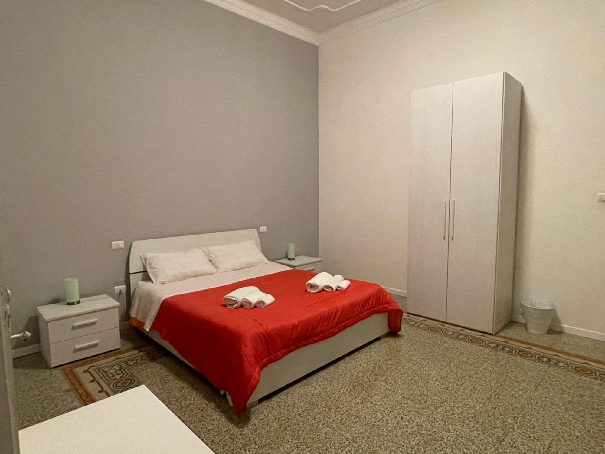 100 Passi Al Massimo Hotell Palermo Exteriör bild