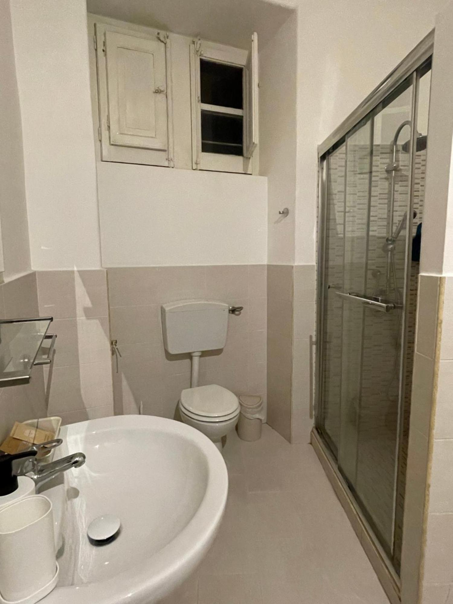 100 Passi Al Massimo Hotell Palermo Exteriör bild