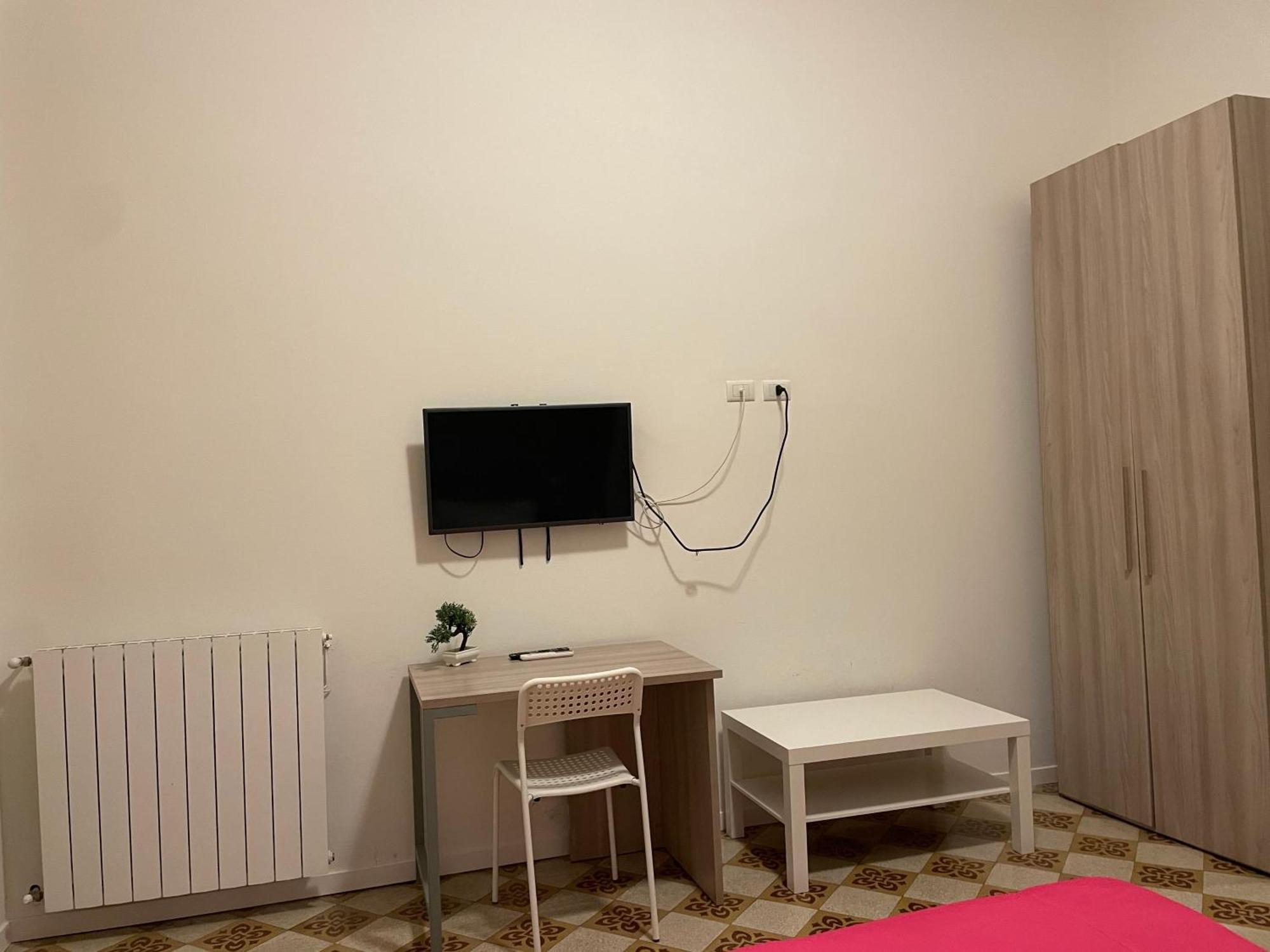 100 Passi Al Massimo Hotell Palermo Exteriör bild